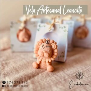 recuerdos vela artesanal leoncito leon cera soja abeja ecobotanica peru bautizo misa de difuntos bodas shower